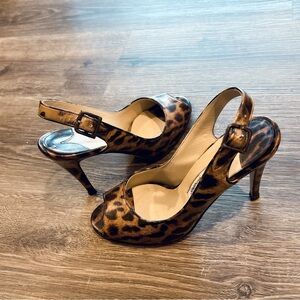 Manolo Blahnik Brown Leopard Print Heels